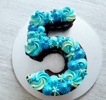 5 Number Rose Chocolate Cake