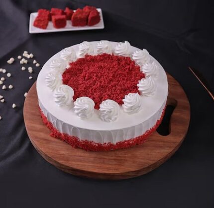 Red Velvet New Year Cake